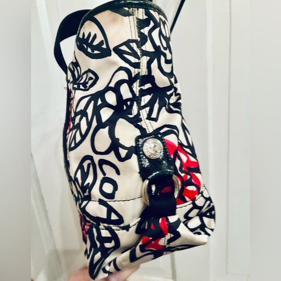 Coach Poppy Daisy Floral Graffiti satchel w shoulder strap - Picture 5 of 11